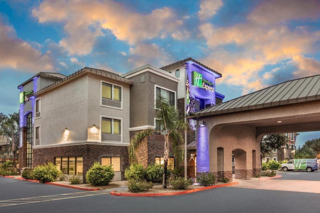 Sleep Inn & Suites Tempe Asu Campus Dış mekan fotoğraf